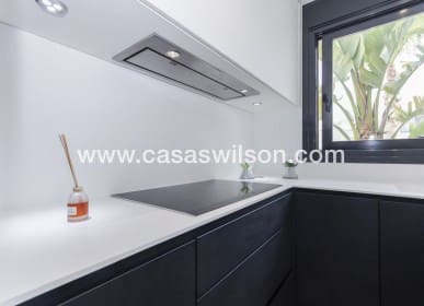 3 sypialnia Willa na sprzedaż w Campoamor z basenem - 1 195 000 € (Ref: 7561933)