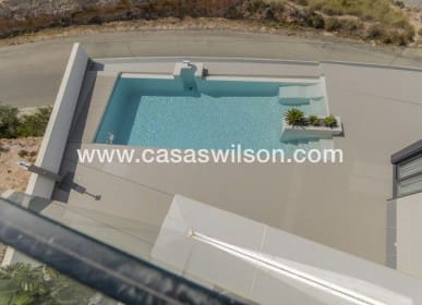 3 sypialnia Willa na sprzedaż w Campoamor z basenem - 1 195 000 € (Ref: 7561933)