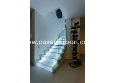 4 sypialnia Willa na sprzedaż w Campoamor z basenem - 1 195 000 € (Ref: 7561934)