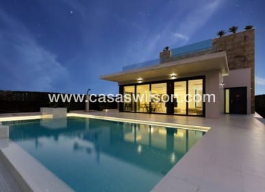 4 sypialnia Willa na sprzedaż w Campoamor z basenem - 1 195 000 € (Ref: 7561934)