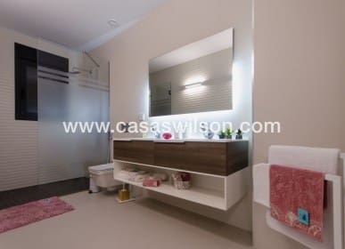 4 sypialnia Willa na sprzedaż w Campoamor z basenem - 1 195 000 € (Ref: 7561934)