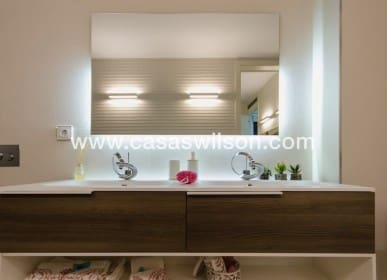 4 sypialnia Willa na sprzedaż w Campoamor z basenem - 1 195 000 € (Ref: 7561934)