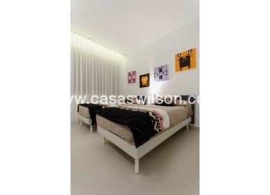 4 sypialnia Willa na sprzedaż w Campoamor z basenem - 1 195 000 € (Ref: 7561934)