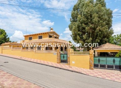 4 camera da letto Villa in vendita in Jacarilla con piscina - 350.000 € (Rif: 8562523)