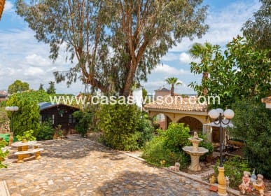 4 camera da letto Villa in vendita in Jacarilla con piscina - 350.000 € (Rif: 8562523)