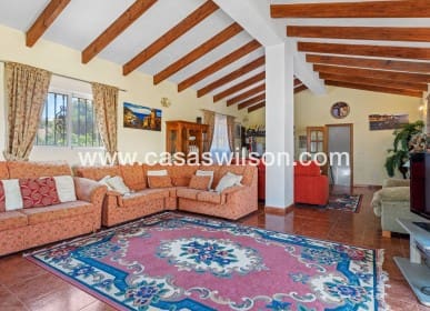 4 camera da letto Villa in vendita in Jacarilla con piscina - 350.000 € (Rif: 8562523)