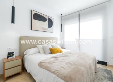 3 soveværelse Bungalow til salg i Los Balcones med swimmingpool - € 305.900 (Ref: 8604424)