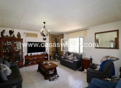 4 makuuhuone Huvila myytävänä paikassa Formentera del Segura mukana uima-altaan - 299 950 € (Ref: 8630709)