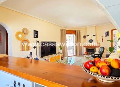 Chalet de 4 habitaciones en Ciudad Quesada en venta con piscina garaje - 595.000 € (Ref: 8675356)