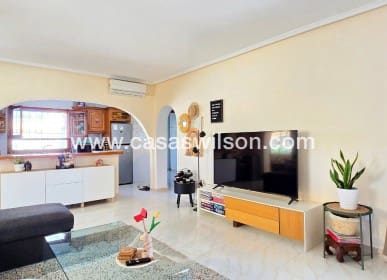 Chalet de 4 habitaciones en Ciudad Quesada en venta con piscina garaje - 595.000 € (Ref: 8675356)