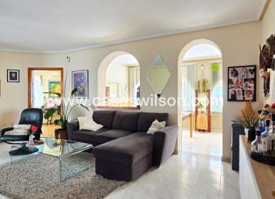 Chalet de 4 habitaciones en Ciudad Quesada en venta con piscina garaje - 595.000 € (Ref: 8675356)