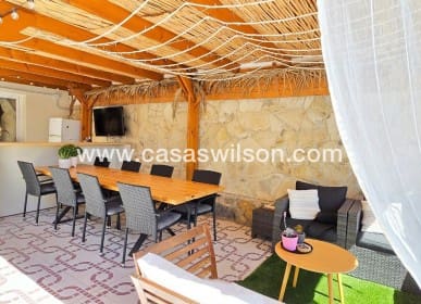 Chalet de 4 habitaciones en Ciudad Quesada en venta con piscina garaje - 595.000 € (Ref: 8675356)