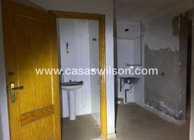 1 makuuhuone Yritys myytävänä paikassa Jacarilla - 165 000 € (Ref: 9618202)