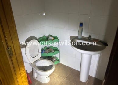 1 makuuhuone Yritys myytävänä paikassa Jacarilla - 165 000 € (Ref: 9618202)