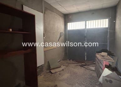 1 makuuhuone Yritys myytävänä paikassa Jacarilla - 165 000 € (Ref: 9618202)