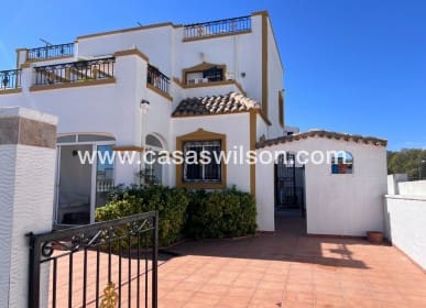 Adosado de 3 habitaciones en Vistabella en venta con piscina - 189.000 € (Ref: 9634933)