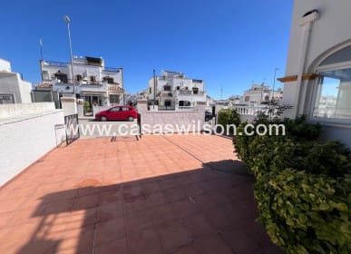 Adosado de 3 habitaciones en Vistabella en venta con piscina - 189.000 € (Ref: 9634933)