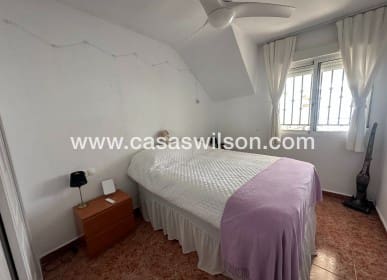 2 soveværelse Lejlighed til salg i Orihuela med swimmingpool - € 127.000 (Ref: 9640553)