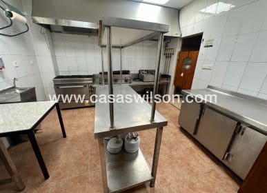 Empresa para venda em Torrevieja - 129 000 € (Ref: 9640987)