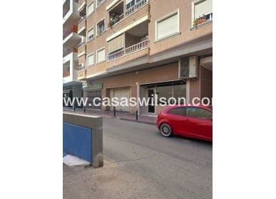 Empresa para venda em Torrevieja - 129 000 € (Ref: 9640987)
