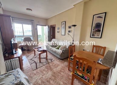 Apartamento de 2 habitaciones en Jacarilla en venta con piscina - 79.990 € (Ref: 9649826)