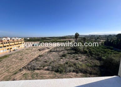 Apartamento de 2 habitaciones en Jacarilla en venta con piscina - 79.990 € (Ref: 9649826)