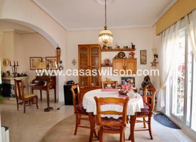3 bedroom Townhouse for sale in Dona Pepa with pool - € 249,950 (Ref: 9669111)