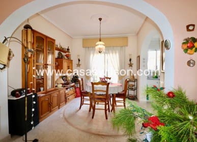 3 bedroom Townhouse for sale in Doña Pepa, Rojales with pool - € 249,950 (Ref: 9669111)