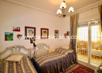 3 bedroom Townhouse for sale in Dona Pepa with pool - € 249,950 (Ref: 9669111)