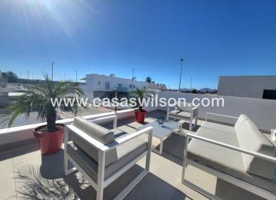 2 makuuhuone Omakotitalo myytävänä paikassa Daya Vieja mukana uima-altaan - 325 000 € (Ref: 9669115)