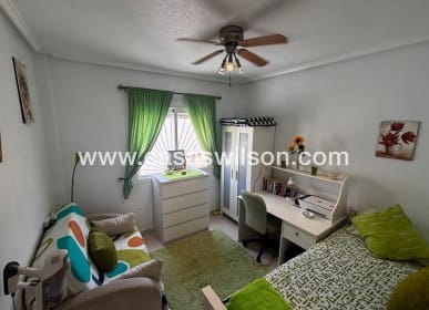 3 bedroom Townhouse for sale in Dona Pepa with pool - € 249,995 (Ref: 9669116)