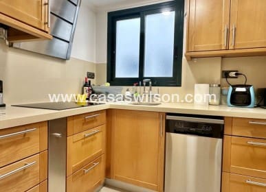 Apartamento de 2 habitaciones en Guardamar del Segura en venta - 319.000 € (Ref: 9669118)