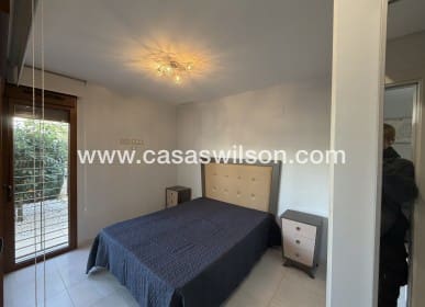 2 chambre Appartement à vendre à La Zenia, Orihuela avec piscine - 275 000 € (Ref: 9669119)