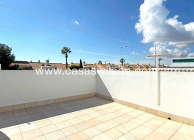 2 bedroom Bungalow for sale in Orihuela Costa - € 220,000 (Ref: 9669121)