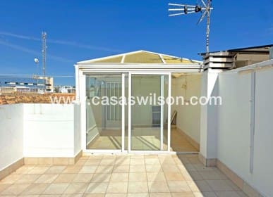 Bungalow de 2 habitaciones en La Zenia, Orihuela en venta - 220.000 € (Ref: 9669121)