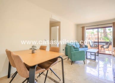 3 bedroom Apartment for sale in Los Alcazares with pool - € 270,000 (Ref: 9672133)