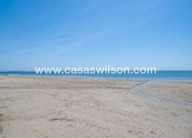 3 bedroom Apartment for sale in Los Alcazares with pool - € 270,000 (Ref: 9672133)