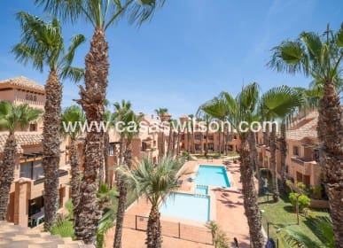 3 bedroom Apartment for sale in Los Alcazares with pool - € 270,000 (Ref: 9672133)