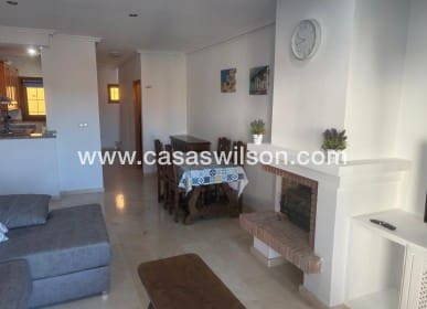 Casa de 3 habitaciones en Algorfa en venta con piscina - 249.000 € (Ref: 9684021)