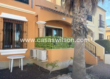 Casa de 3 habitaciones en Algorfa en venta con piscina - 249.000 € (Ref: 9684021)
