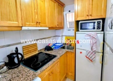 2 quarto Apartamento para venda em El Molino, Torrevieja com piscina - 110 000 € (Ref: 9684022)