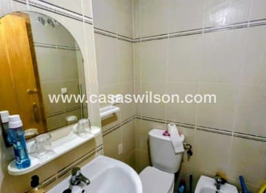 2 chambre Appartement à vendre à Torrevieja avec piscine - 110 000 € (Ref: 9684022)