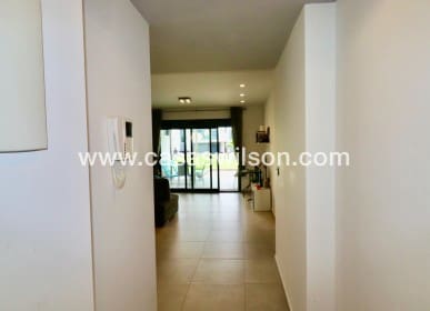 3 makuuhuone Huoneisto myytävänä paikassa Guardamar del Segura - 269 500 € (Ref: 9720559)