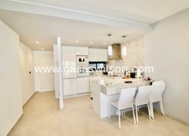 3 makuuhuone Huoneisto myytävänä paikassa Guardamar del Segura - 269 500 € (Ref: 9720559)