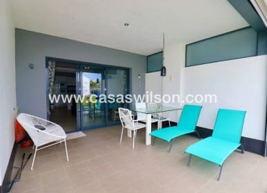 3 makuuhuone Huoneisto myytävänä paikassa Guardamar del Segura - 269 500 € (Ref: 9720559)