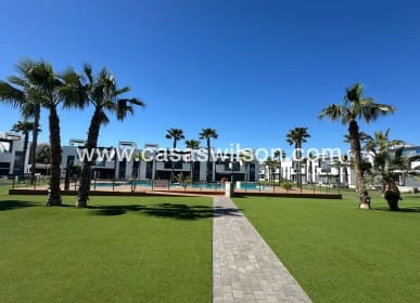 3 makuuhuone Huoneisto myytävänä paikassa Guardamar del Segura - 269 500 € (Ref: 9720559)