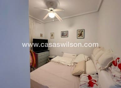 2 quarto Casa em Banda para venda em Dona Pepa com piscina - 260 000 € (Ref: 9720560)