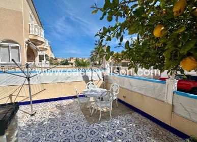 2 quarto Casa em Banda para venda em Dona Pepa com piscina - 260 000 € (Ref: 9720560)