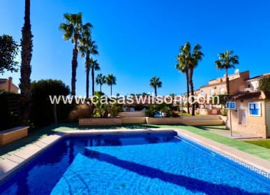 2 quarto Casa em Banda para venda em Dona Pepa com piscina - 260 000 € (Ref: 9720560)