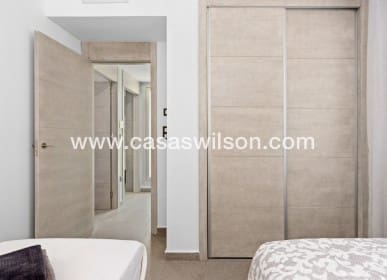 3 quarto Moradia para venda em El Raso com piscina - 445 000 € (Ref: 9730620)